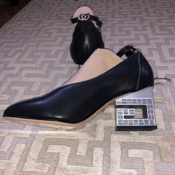 Gucci Amber G Block Rhinestone Heels - Picture 3 of 11